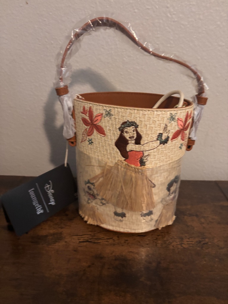 Loungefly Bucket Crossbody - Disney Lilo & Stitch And Nani Hula Dancing